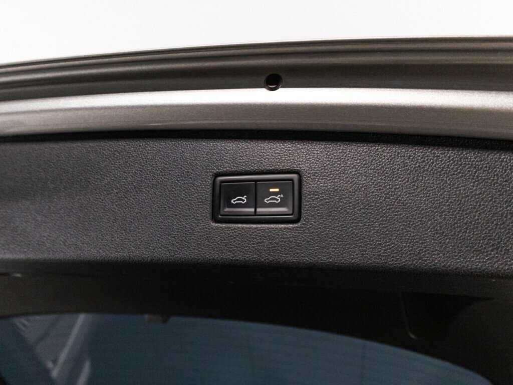 Volkswagen Tiguan б/у, 2017, Роботизированная. Фото: #14