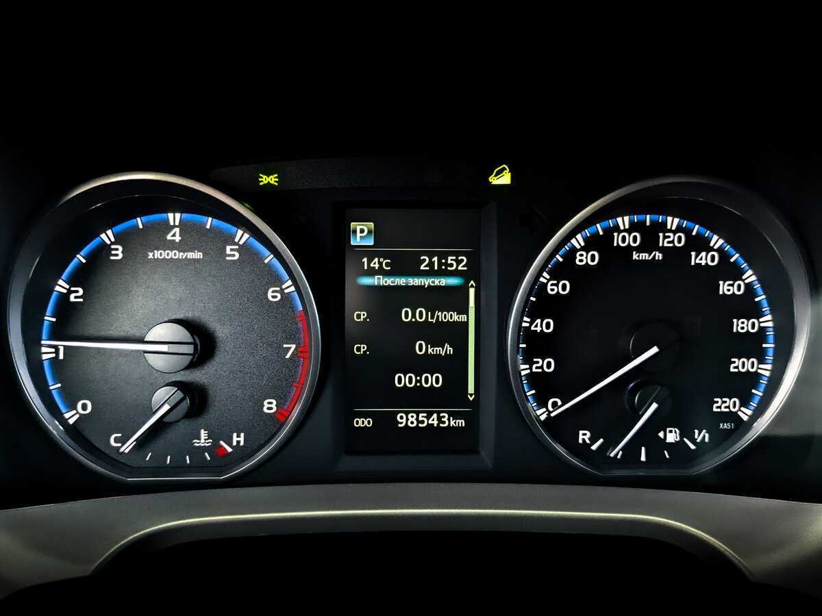 Toyota RAV4 б/у, 2017, Механическая. Фото: #12