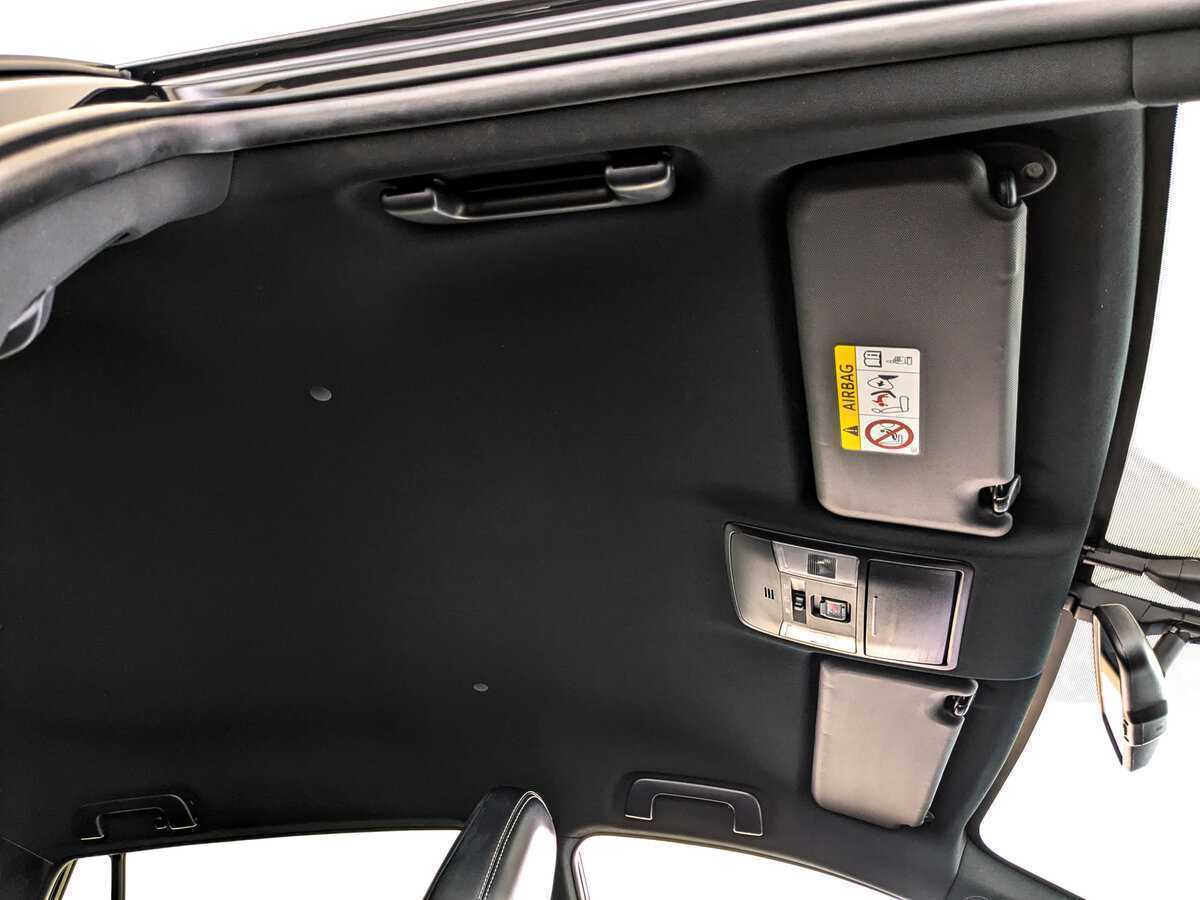 Toyota RAV4 б/у, 2017, Механическая. Фото: #20