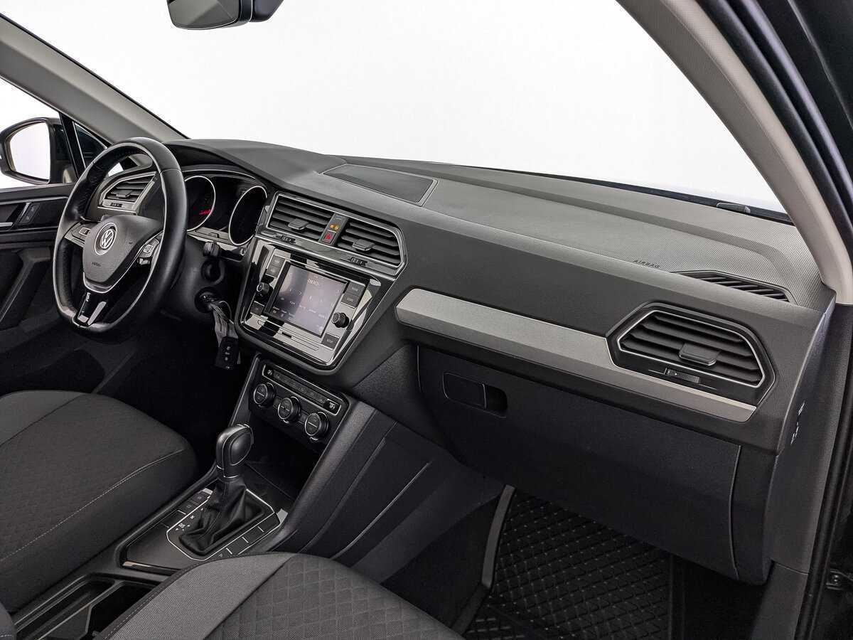 Volkswagen Tiguan б/у, 2018, Роботизированная. Фото: #10