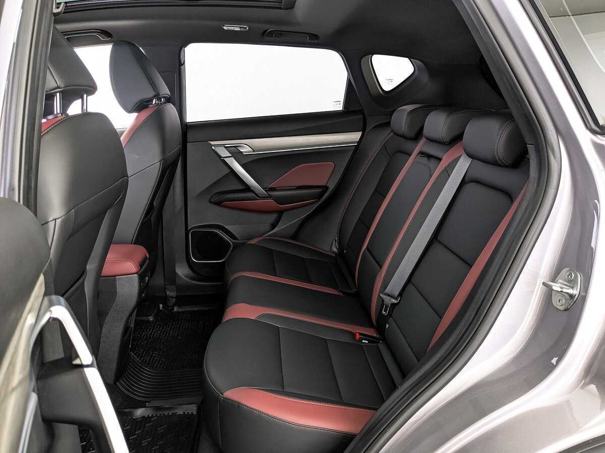 Geely Coolray б/у, 2023, Роботизированная. Фото: #15