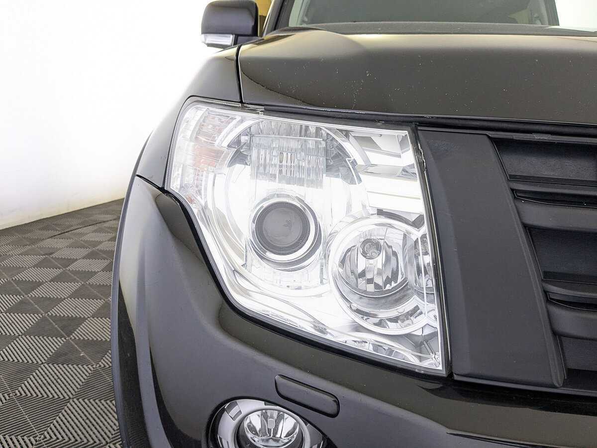 Mitsubishi Pajero б/у, 2013, Автоматическая. Фото: #10