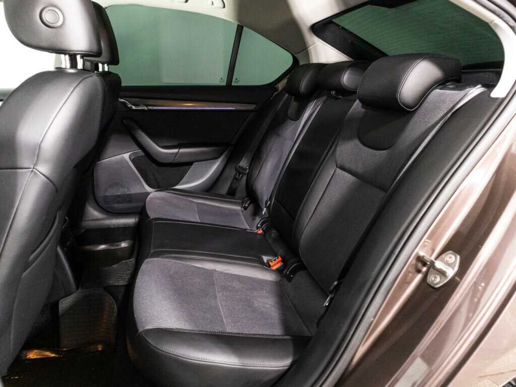 Skoda Octavia б/у, 2019, Роботизированная. Фото: #9