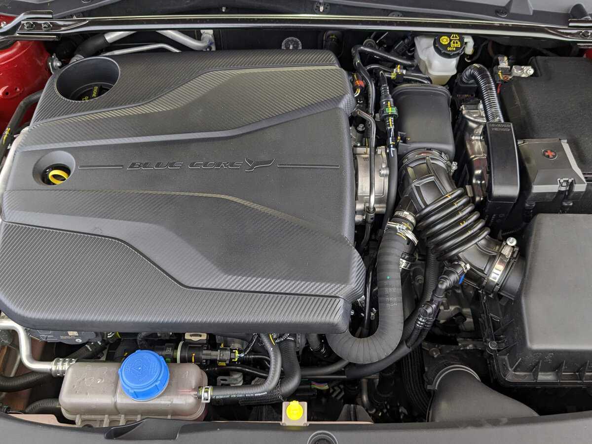 Changan UNI-V б/у, 2024, Роботизированная. Фото: #8