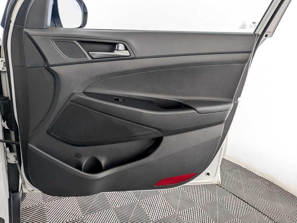 Hyundai Tucson б/у, 2017, Роботизированная. Фото: #24