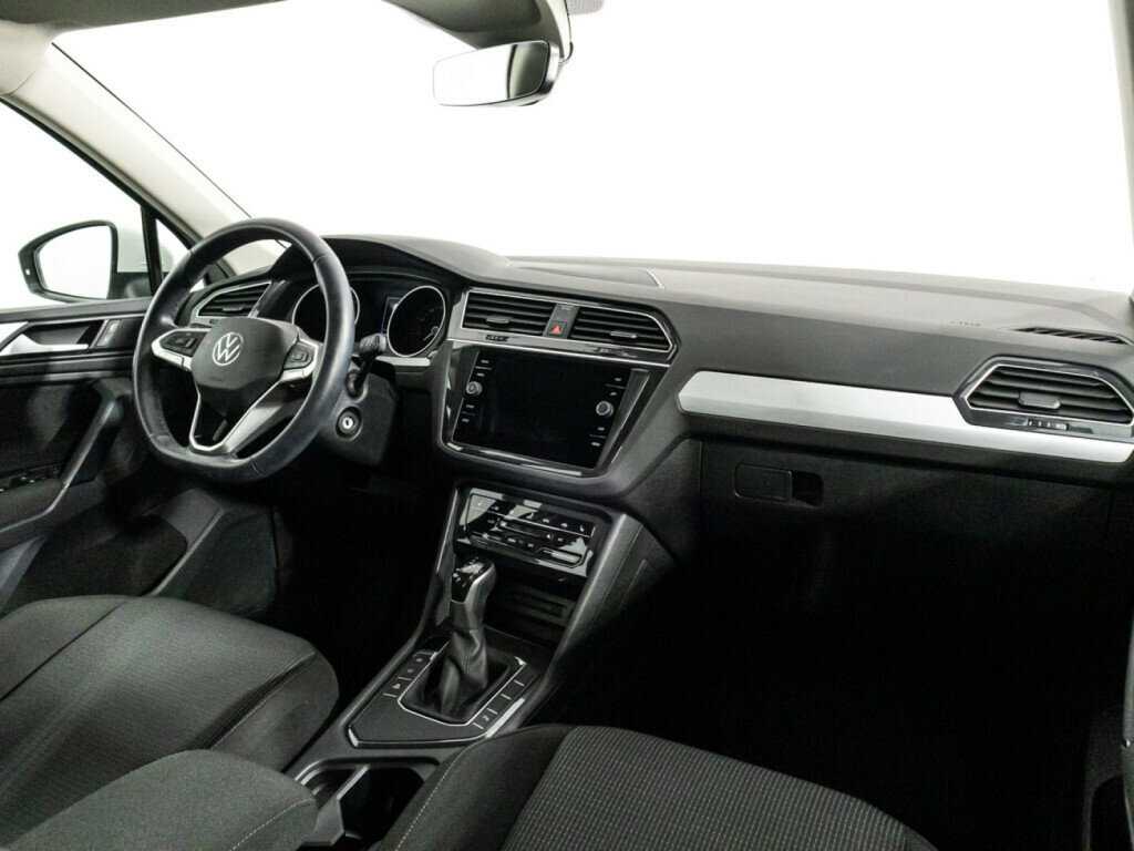 Volkswagen Tiguan б/у, 2021, Роботизированная. Фото: #8