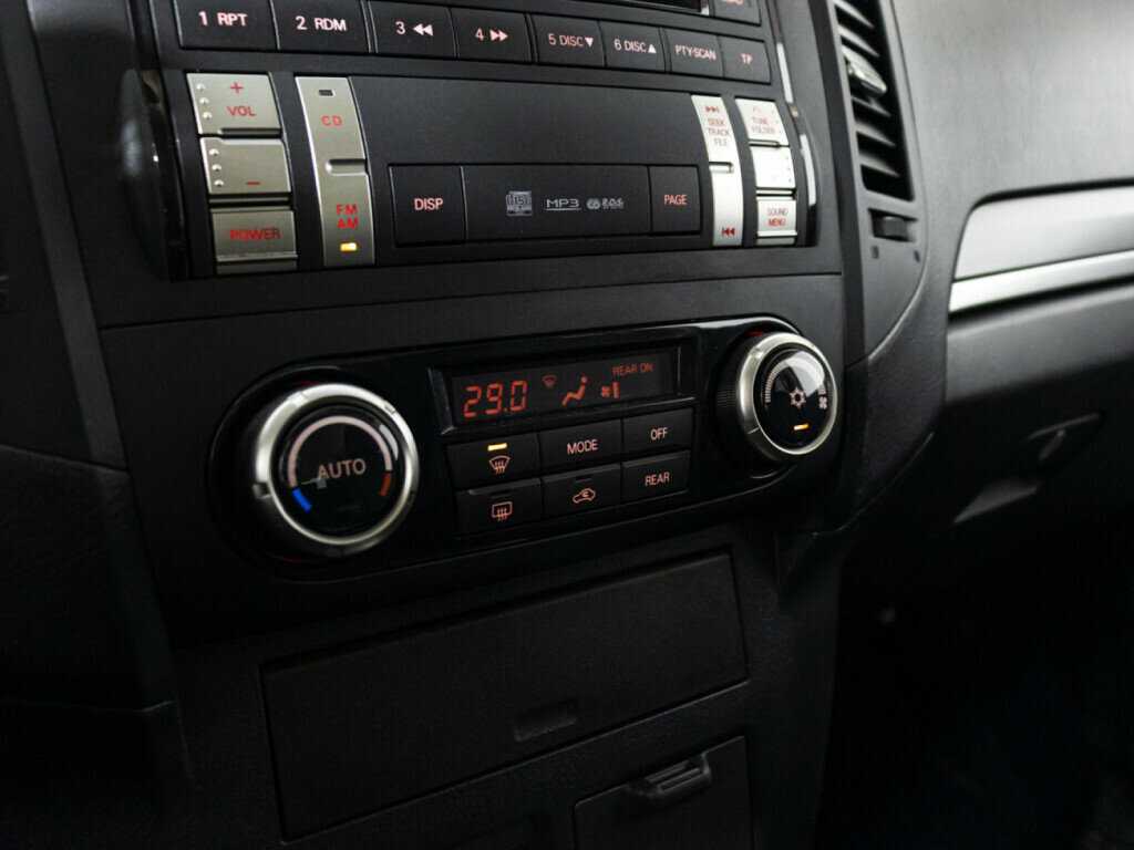 Mitsubishi Pajero б/у, 2013, Автоматическая. Фото: #23