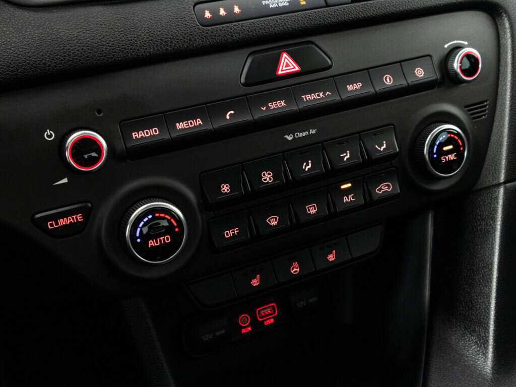 Kia Sportage б/у, 2017, Автоматическая. Фото: #15