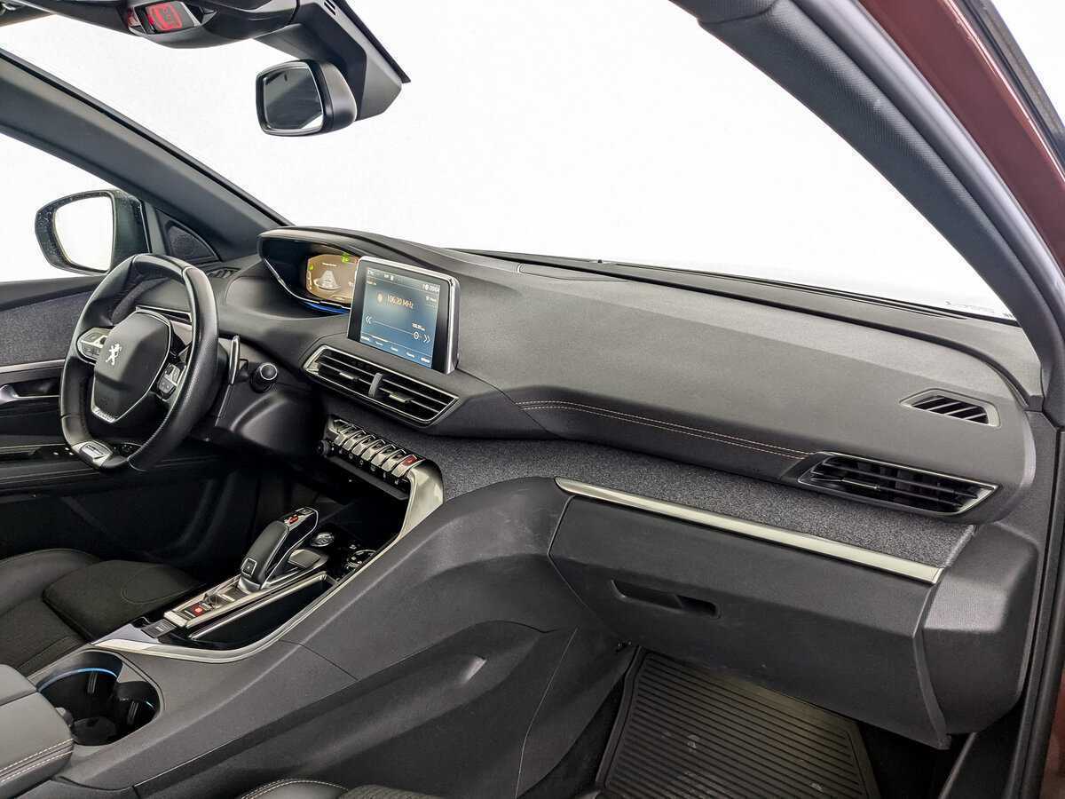 Peugeot 3008 б/у, 2019, Автоматическая. Фото: #10
