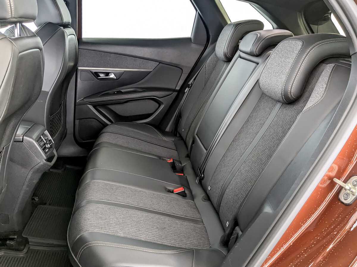 Peugeot 3008 б/у, 2019, Автоматическая. Фото: #11