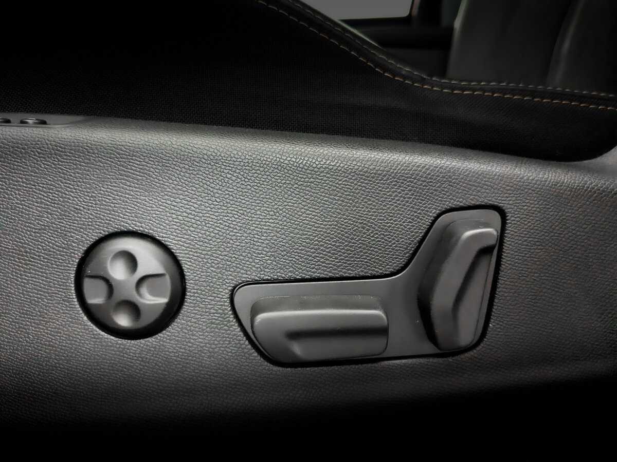 Peugeot 3008 б/у, 2019, Автоматическая. Фото: #18