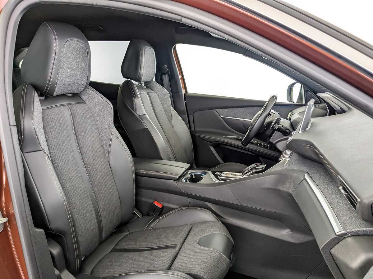 Peugeot 3008 б/у, 2019, Автоматическая. Фото: #22