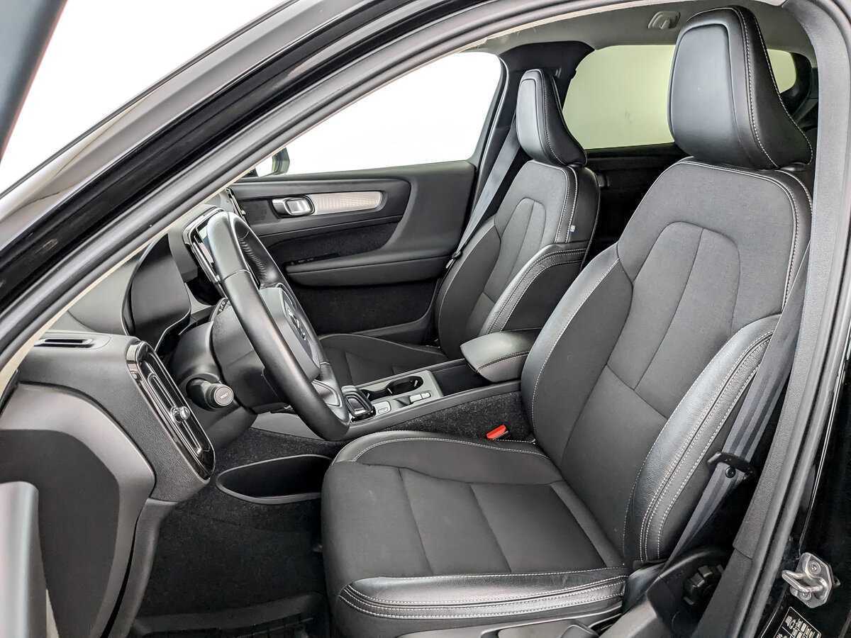 Volvo XC40 б/у, 2019, Автоматическая. Фото: #21