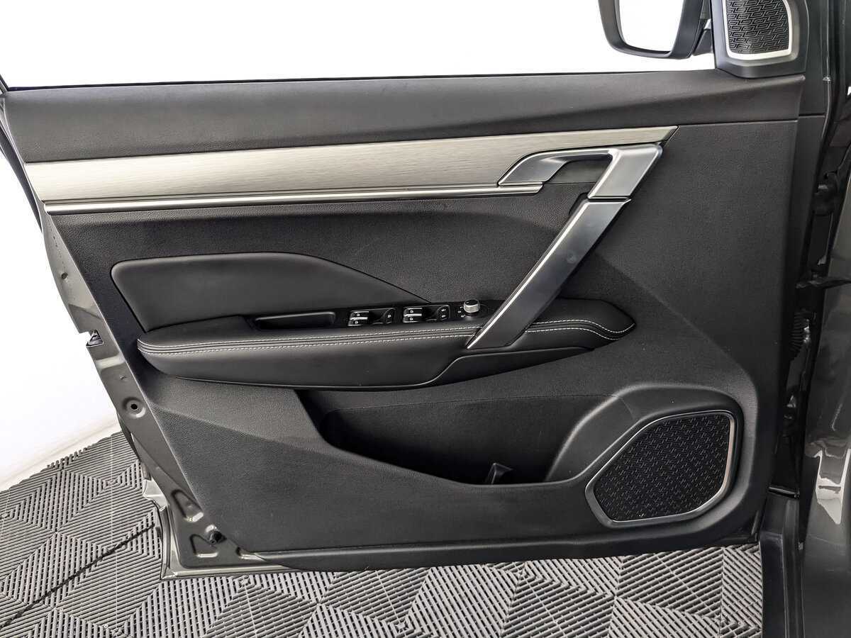 Geely Coolray б/у, 2023, Роботизированная. Фото: #18