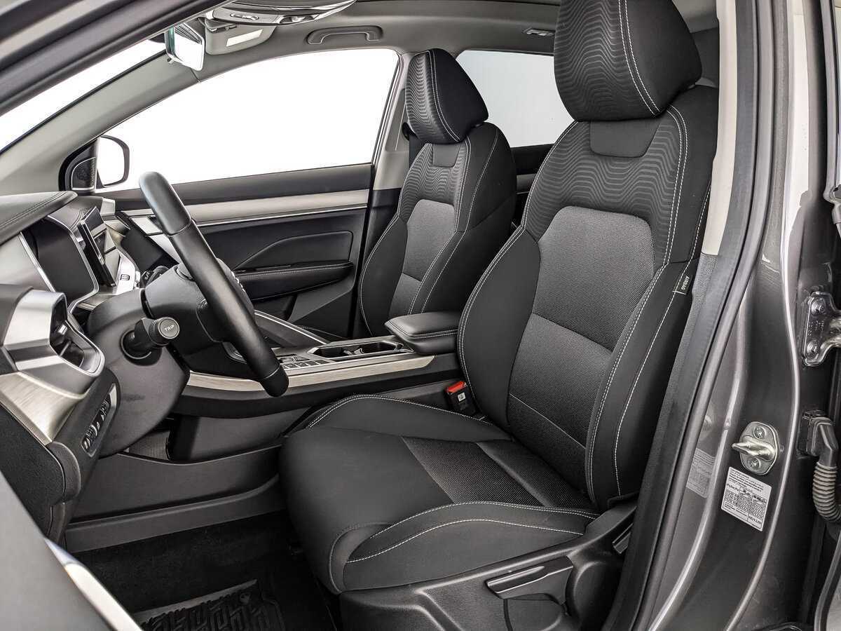 Geely Coolray б/у, 2023, Роботизированная. Фото: #19