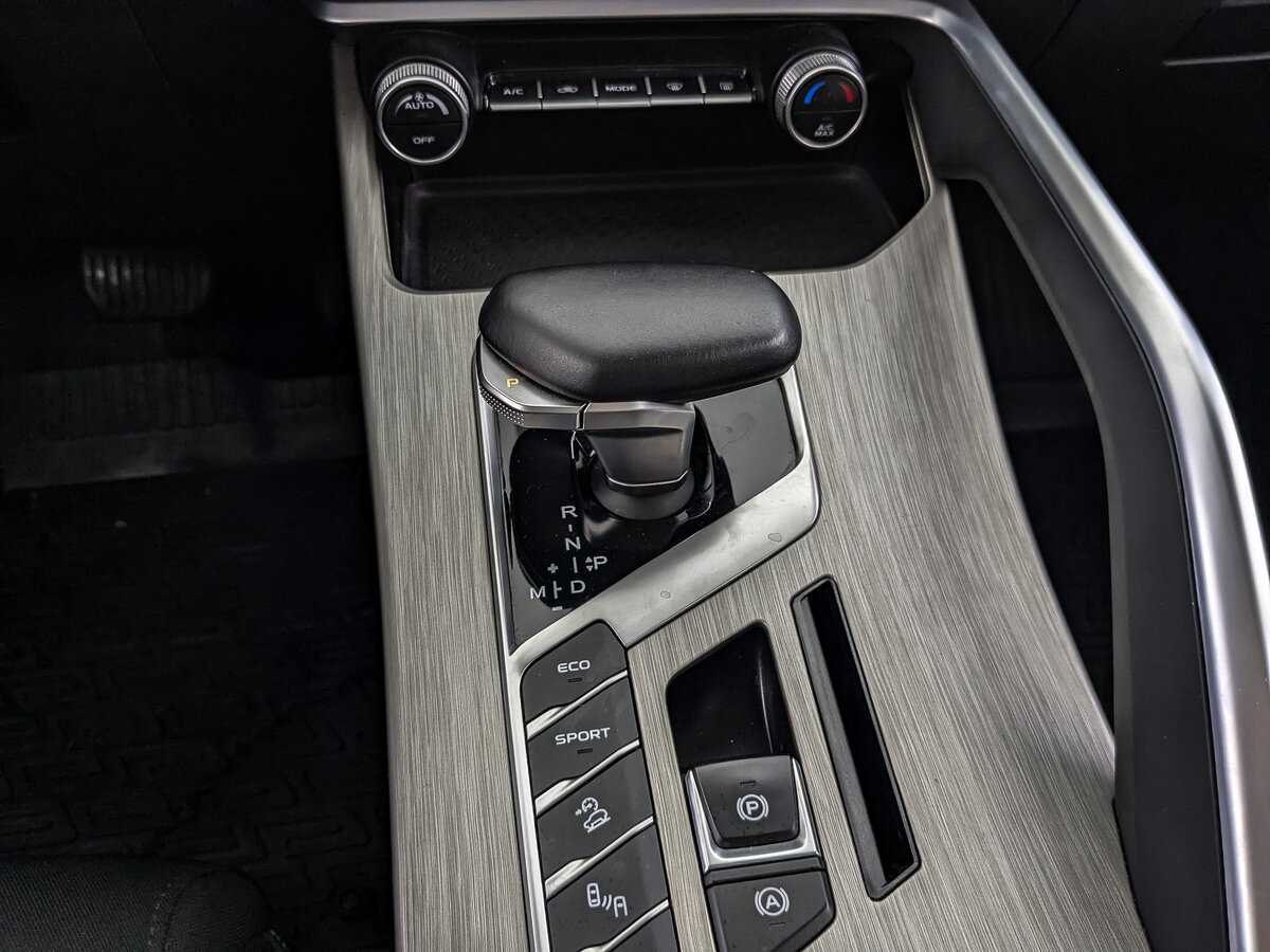 Geely Coolray б/у, 2023, Роботизированная. Фото: #23