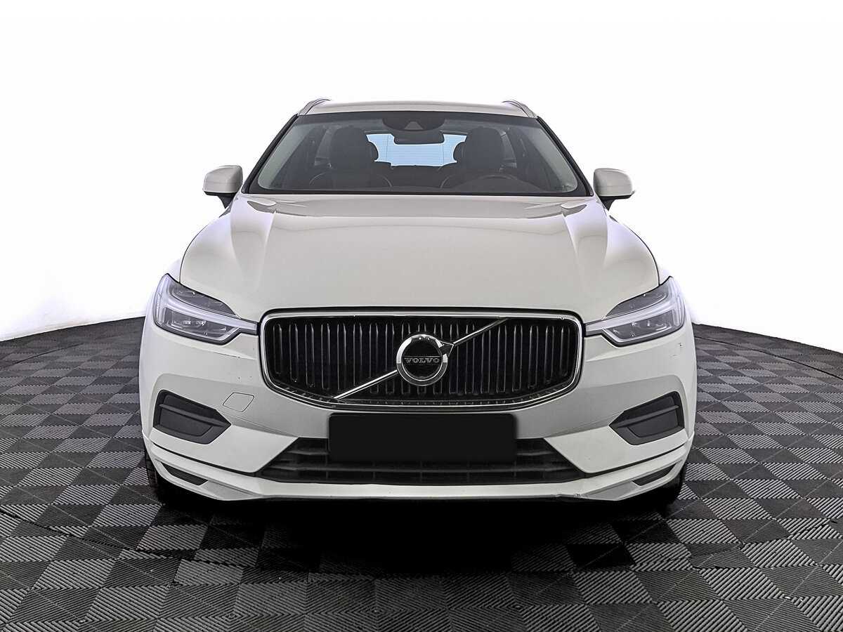 Volvo XC60 б/у, 2018, Автоматическая. Фото: #1