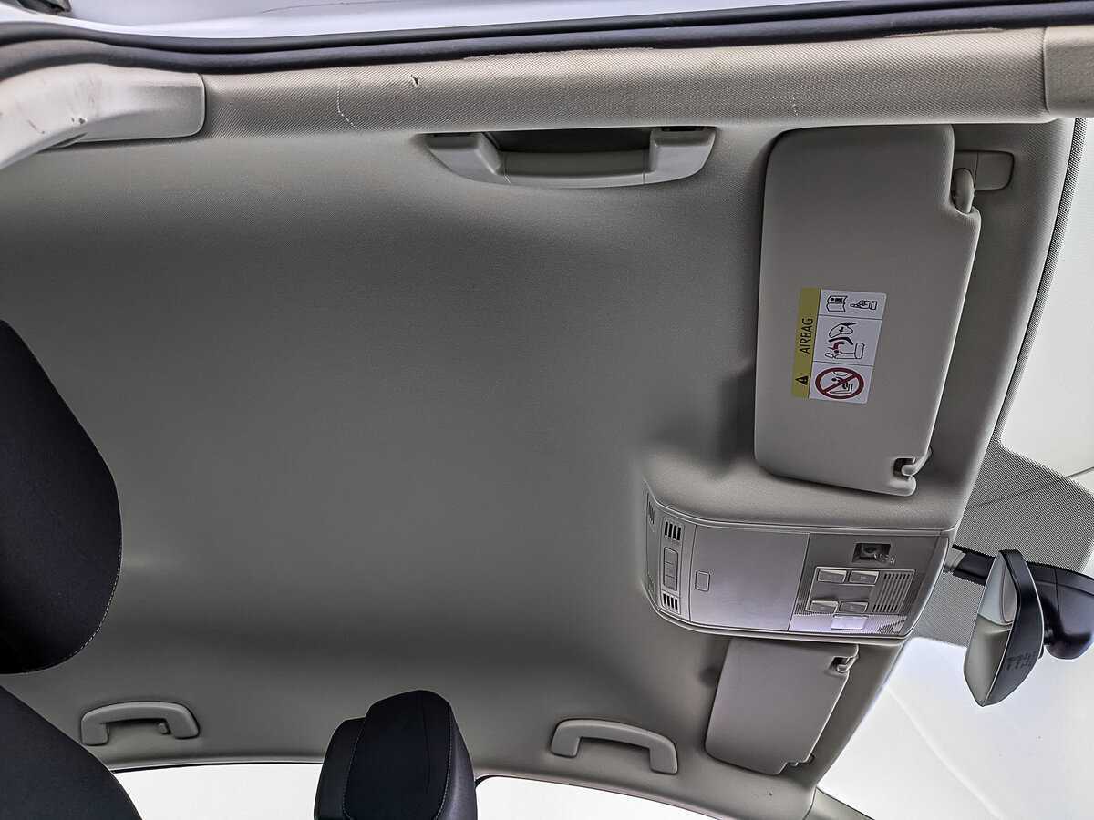 Volkswagen Passat б/у, 2019, Роботизированная. Фото: #22