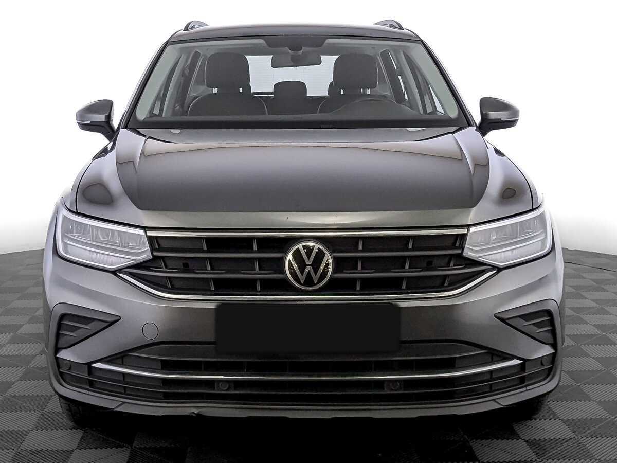Volkswagen Tiguan б/у, 2021, Механическая. Фото: #1