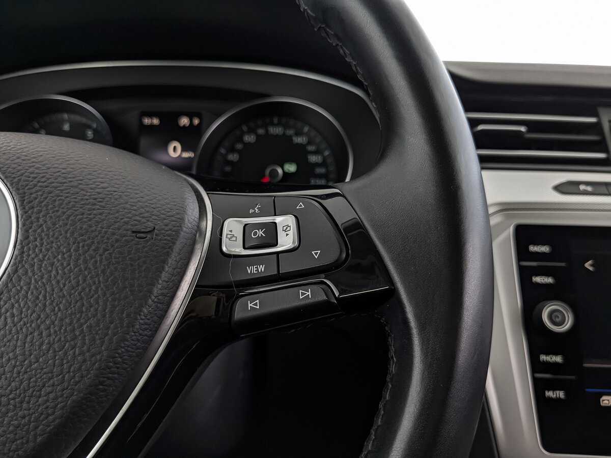 Volkswagen Passat б/у, 2019, Роботизированная. Фото: #27