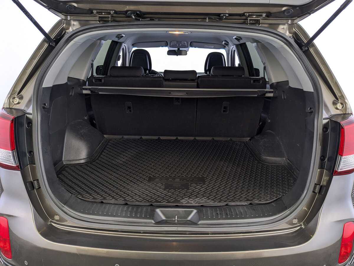 Kia Sorento б/у, 2016, Автоматическая. Фото: #9