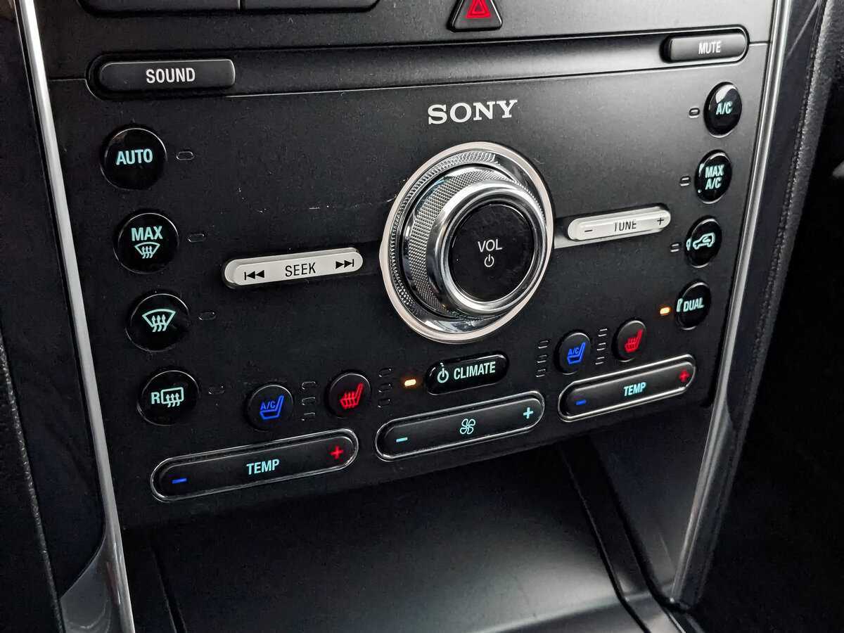 Ford Explorer б/у, 2018, Автоматическая. Фото: #19