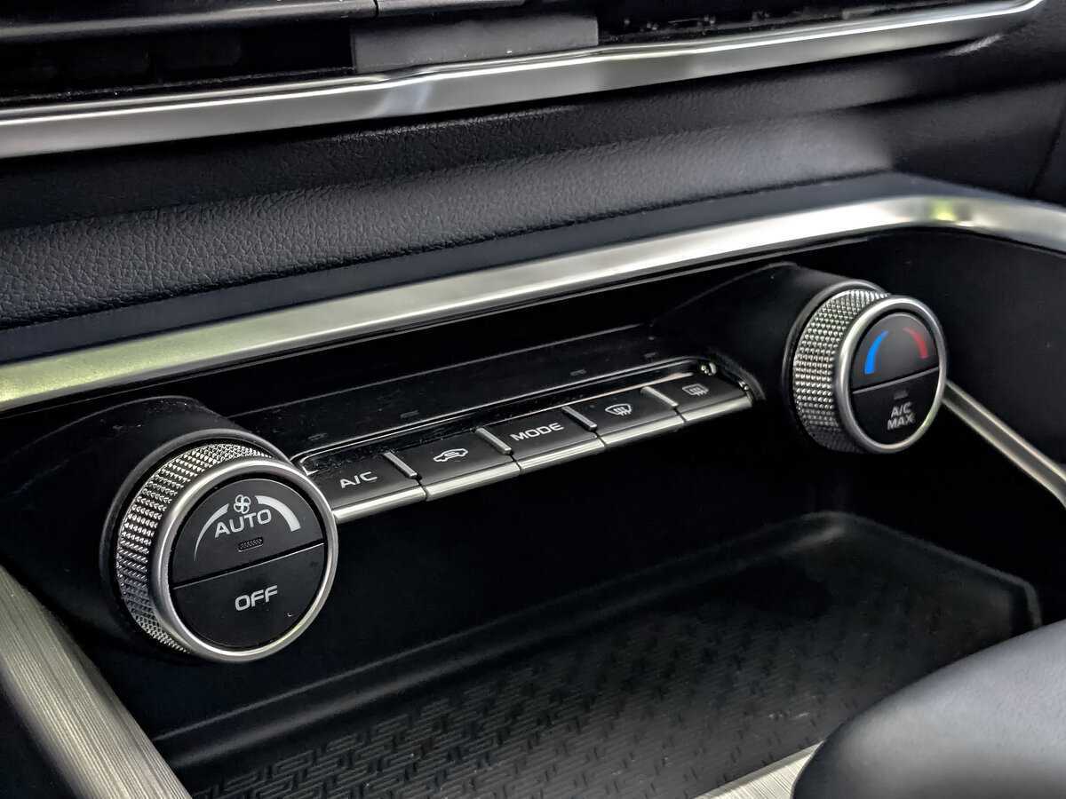 Geely Coolray б/у, 2023, Роботизированная. Фото: #20