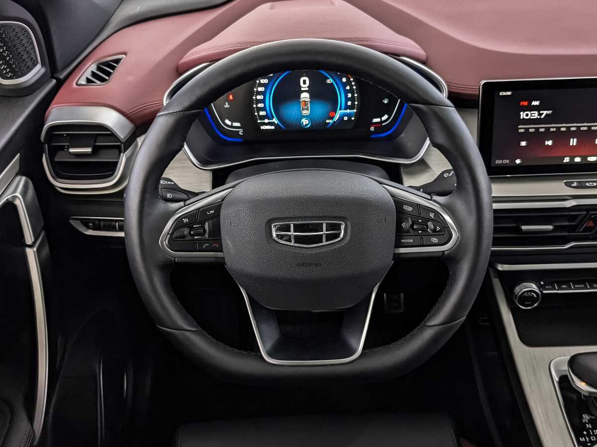 Geely Coolray б/у, 2023, Роботизированная. Фото: #21