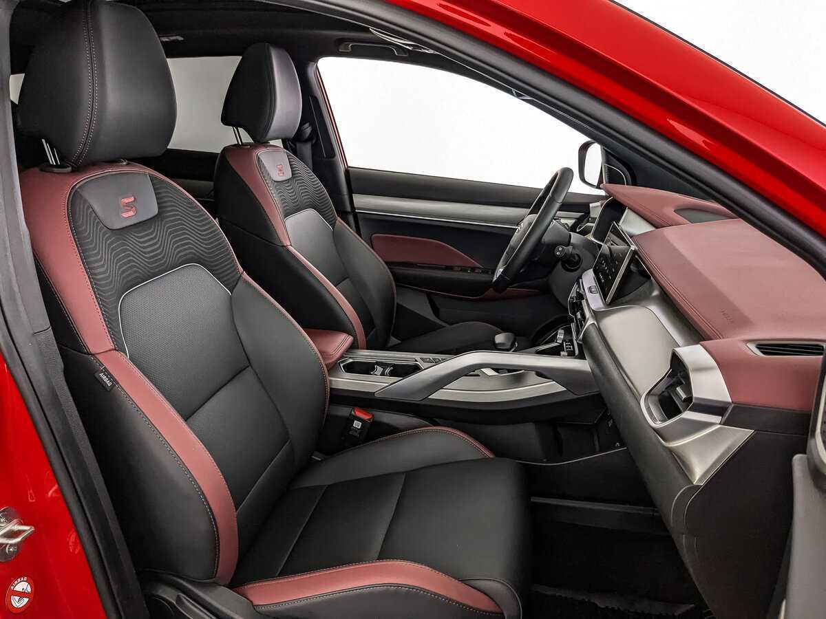 Geely Coolray б/у, 2023, Роботизированная. Фото: #23