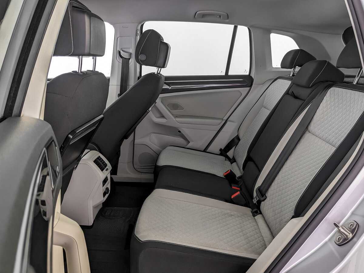 Volkswagen Tiguan б/у, 2017, Роботизированная. Фото: #11