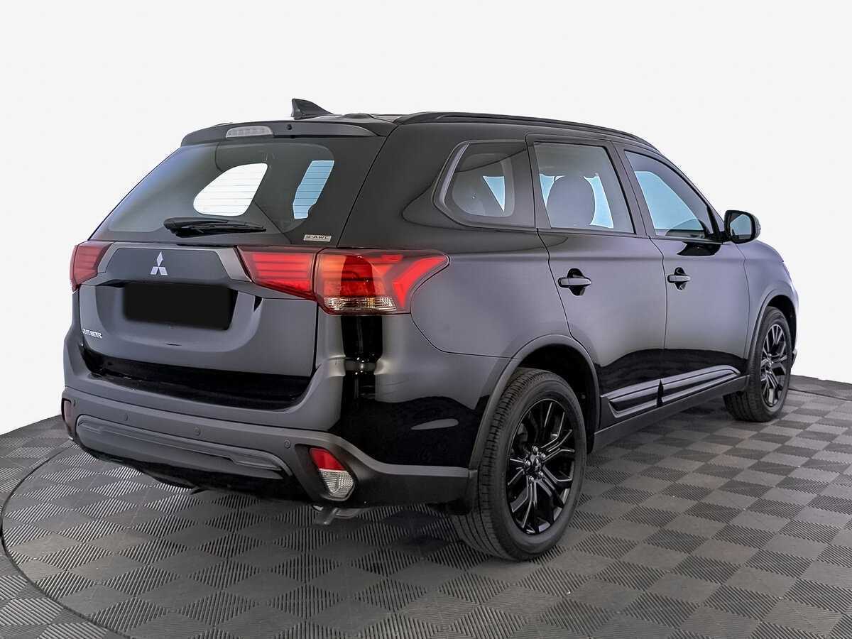 Mitsubishi Outlander б/у, 2021, Вариатор. Фото: #4