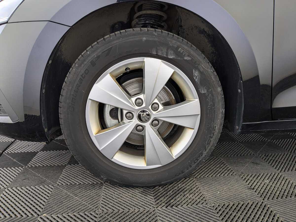 Skoda Octavia б/у, 2021, Механическая. Фото: #17