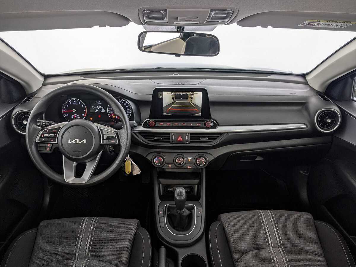 Kia Cerato б/у, 2022, Механическая. Фото: #13