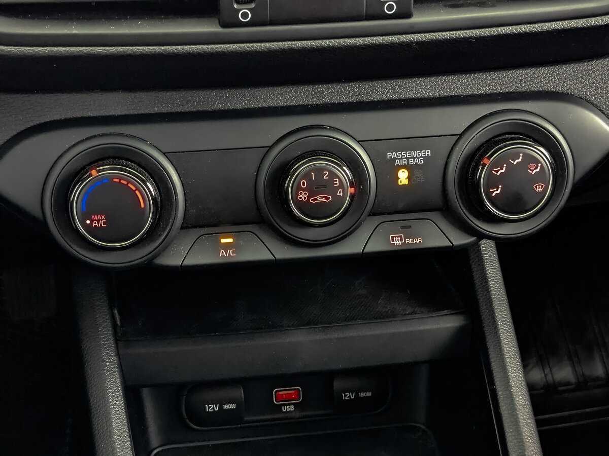 Kia Cerato б/у, 2022, Механическая. Фото: #23