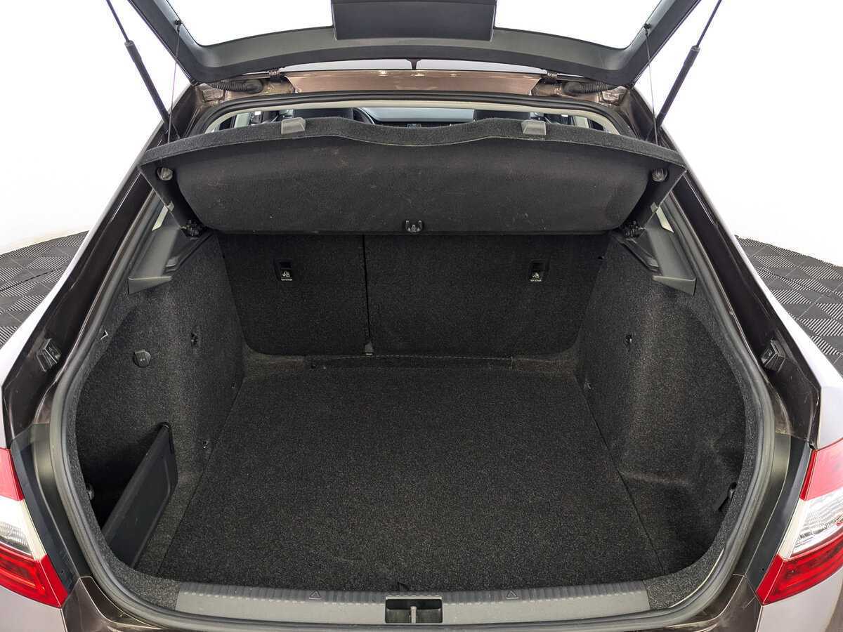 Skoda Octavia б/у, 2020, Роботизированная. Фото: #9