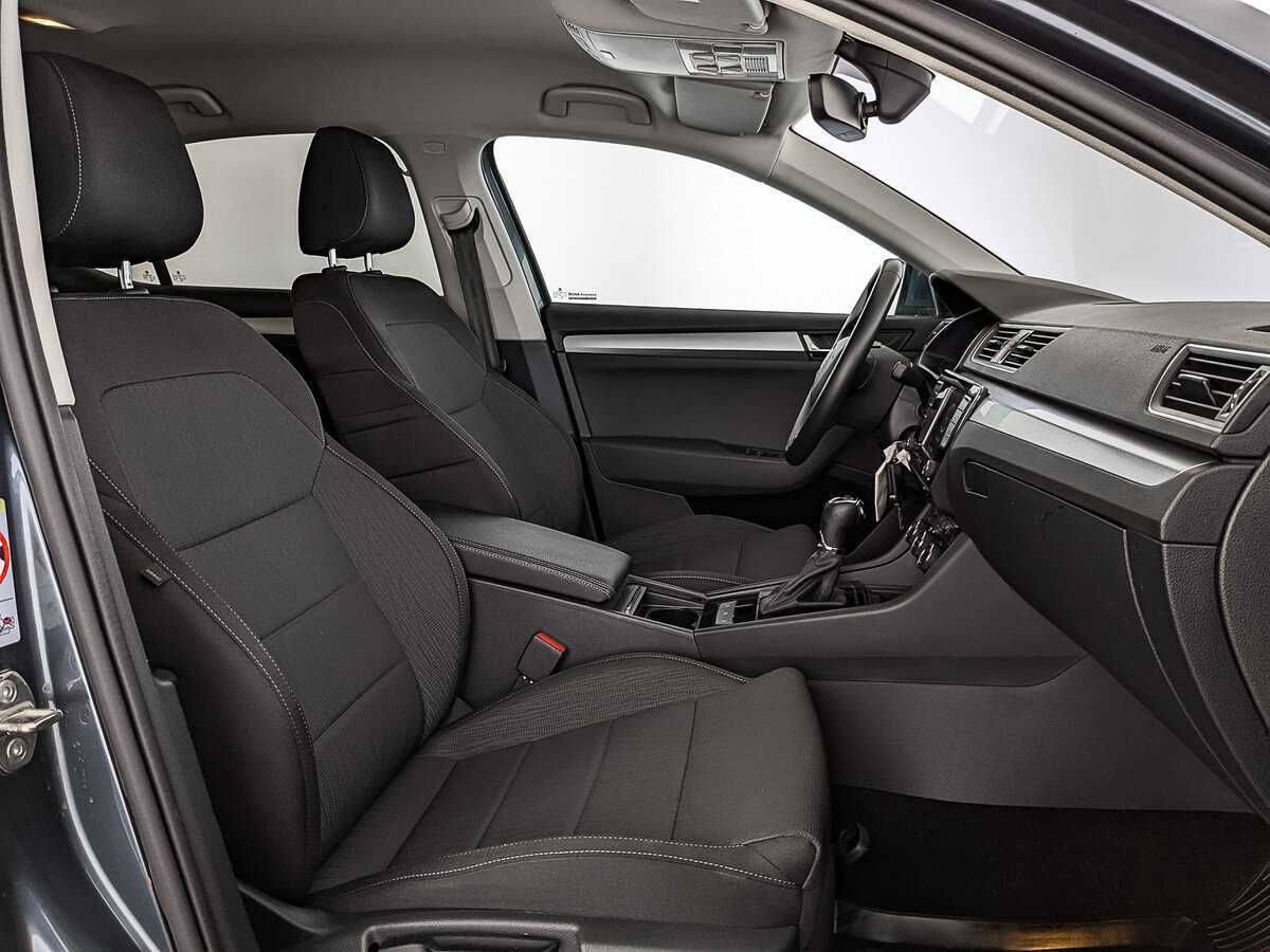 Skoda Superb б/у, 2019, Роботизированная. Фото: #23