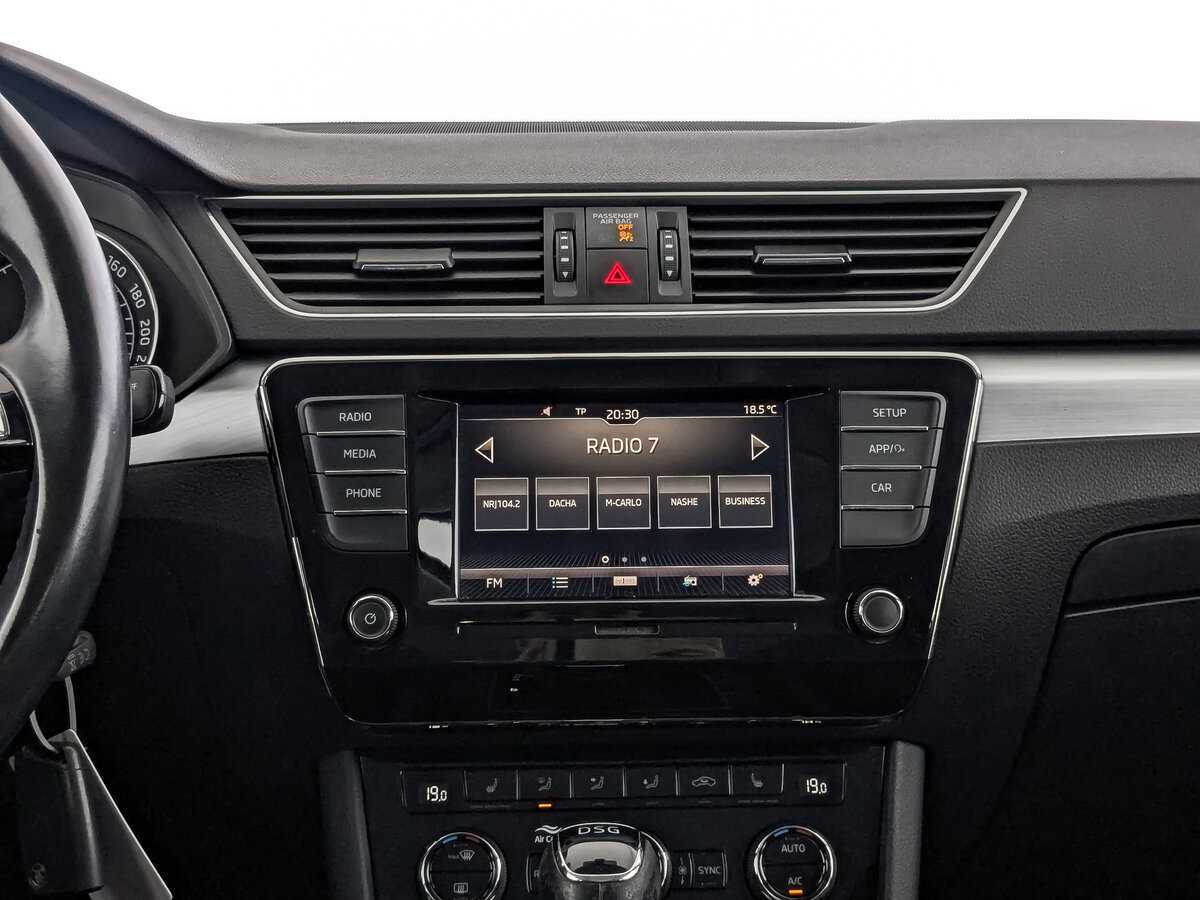 Skoda Superb б/у, 2019, Роботизированная. Фото: #16