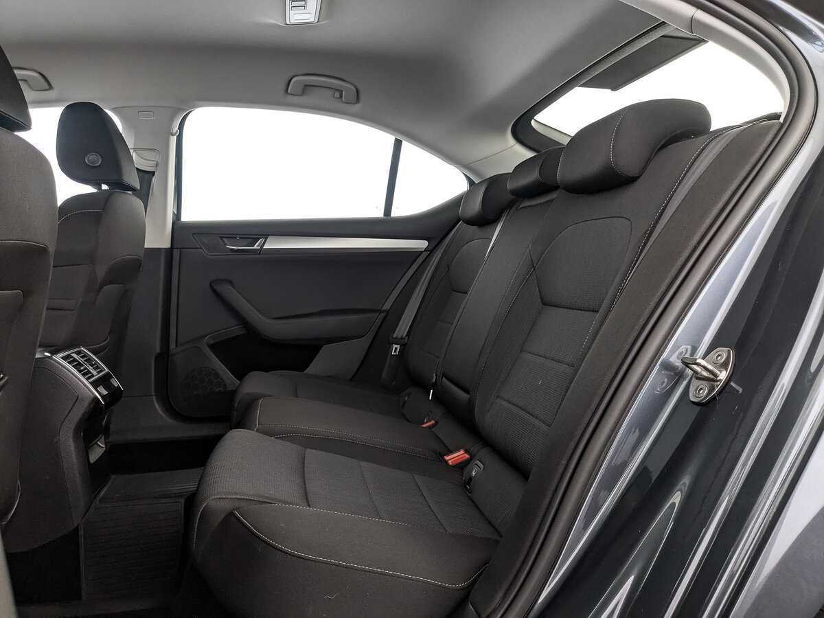 Skoda Superb б/у, 2019, Роботизированная. Фото: #17