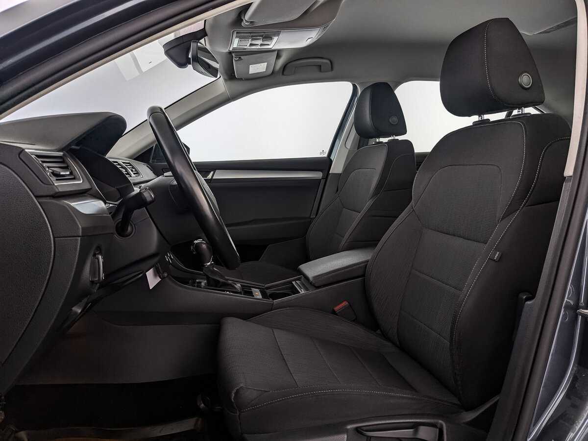 Skoda Superb б/у, 2019, Роботизированная. Фото: #19