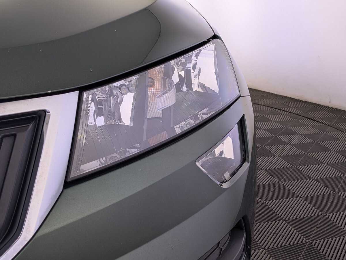Skoda Karoq б/у, 2021, Автоматическая. Фото: #16