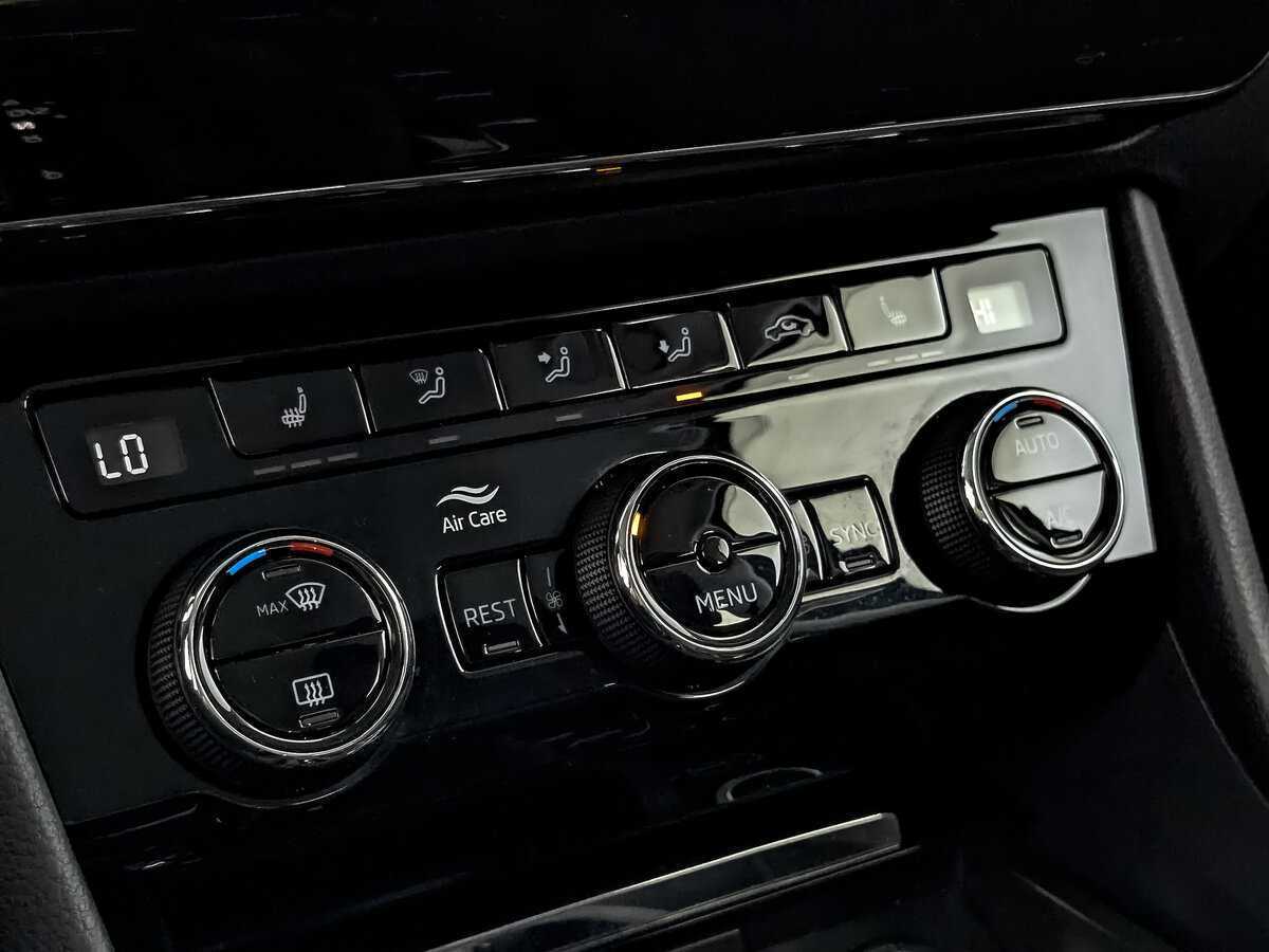 Skoda Superb б/у, 2018, Роботизированная. Фото: #19