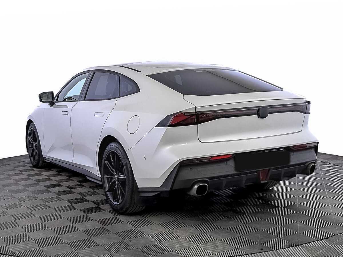 Changan UNI-V б/у, 2023, Роботизированная. Фото: #6