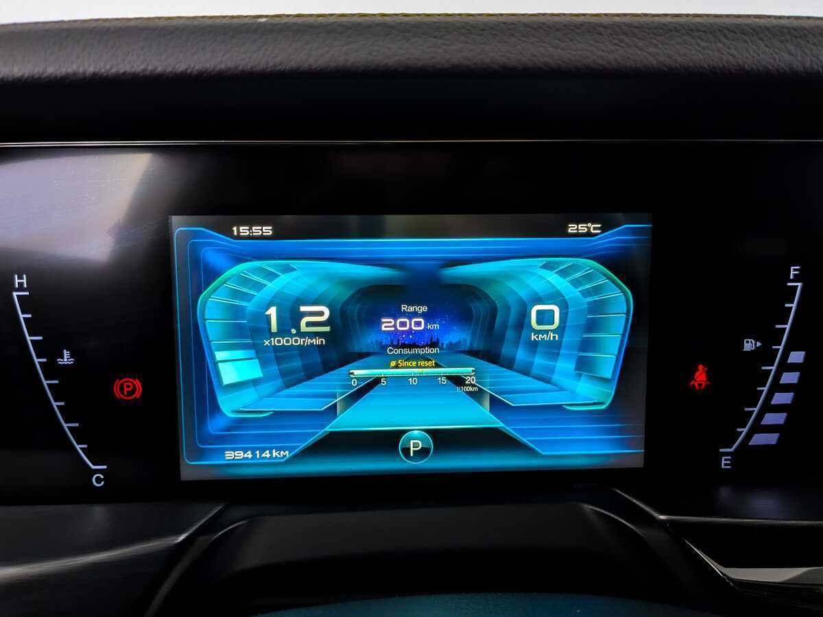 FAW Bestune T77 б/у, 2021, Роботизированная. Фото: #10