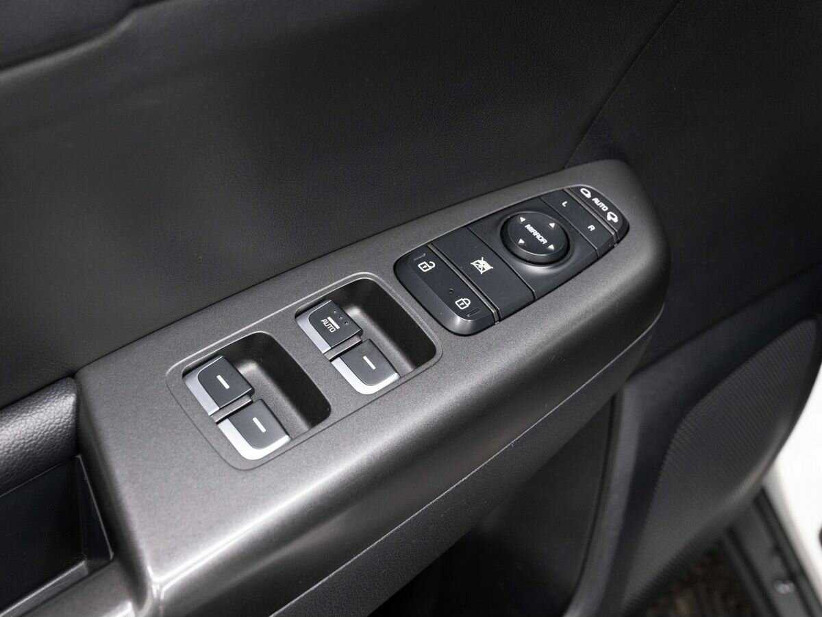 Kia Sportage б/у, 2016, Автоматическая. Фото: #17