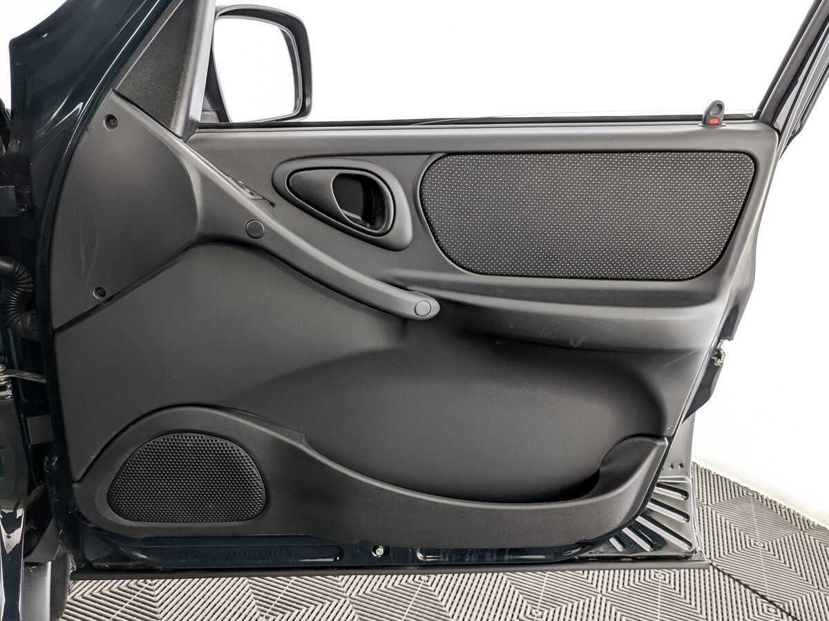 Lada (ВАЗ) Niva б/у, 2023, Механическая. Фото: #21