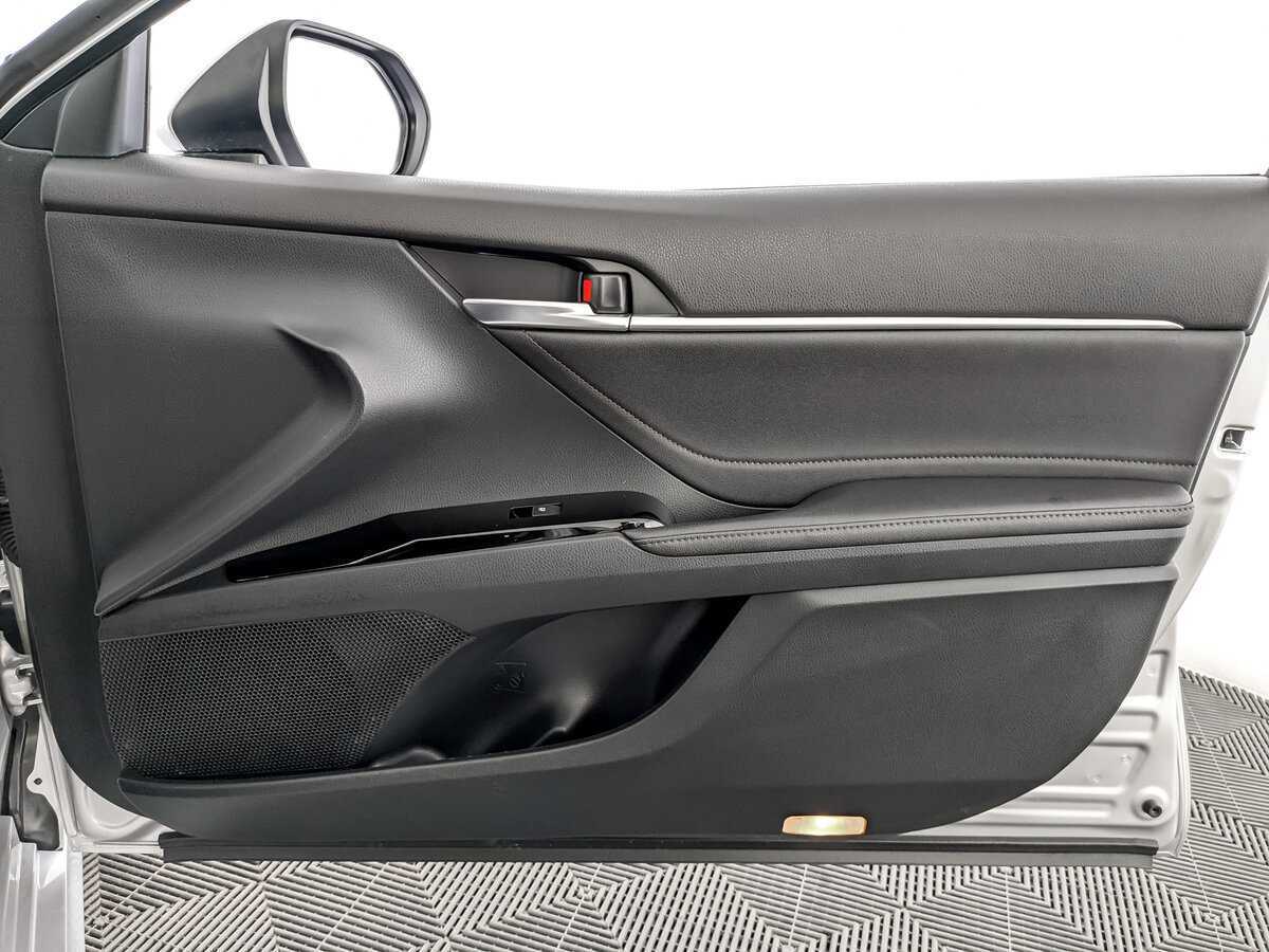 Toyota Camry б/у, 2019, Автоматическая. Фото: #22
