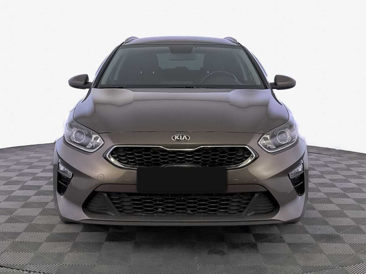 Kia Ceed б/у, 2021, Автоматическая. Фото: #1