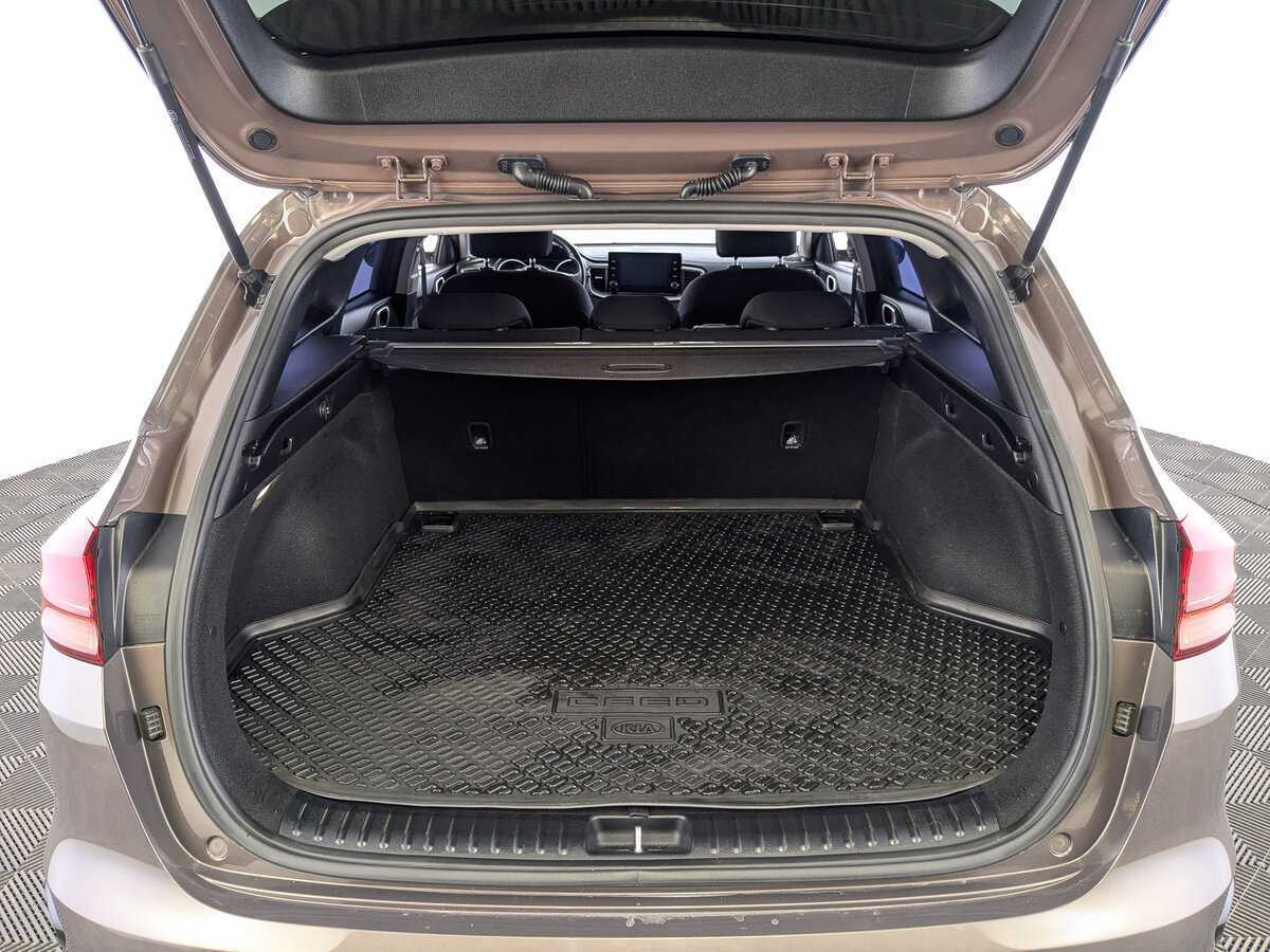 Kia Ceed б/у, 2021, Автоматическая. Фото: #9