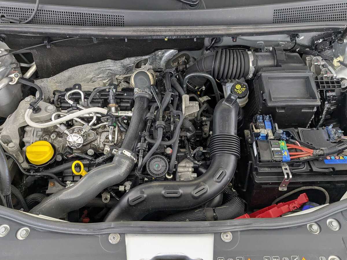 Renault Duster б/у, 2021, Механическая. Фото: #8