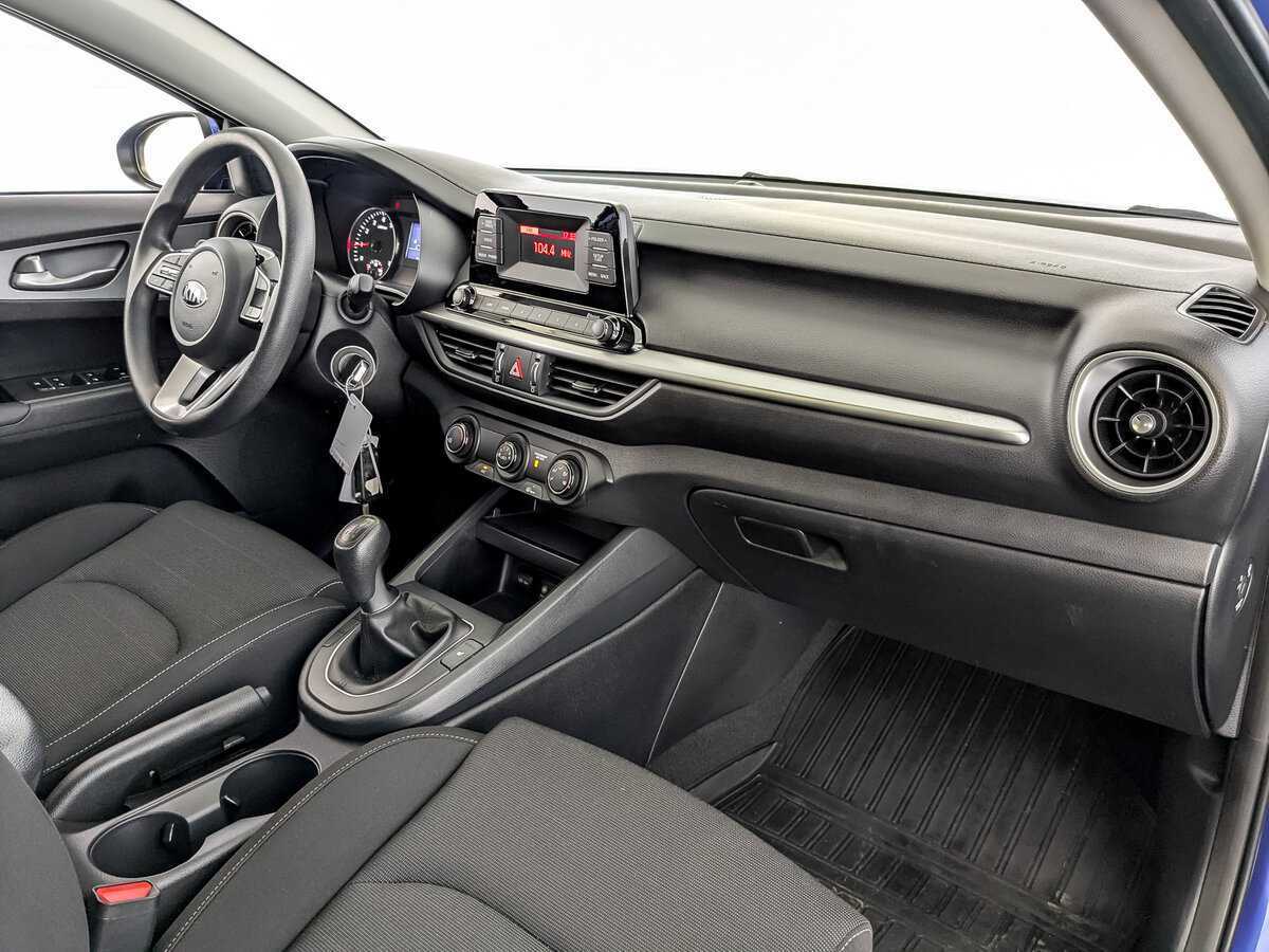 Kia Cerato б/у, 2021, Механическая. Фото: #10